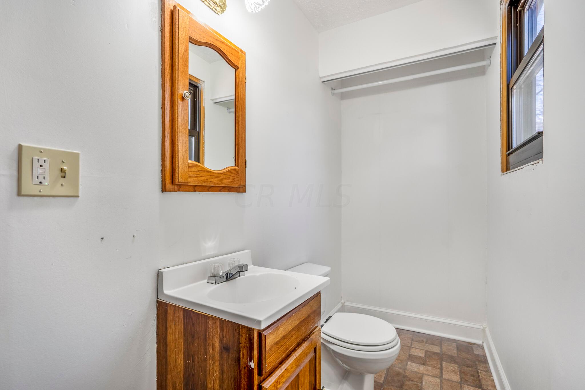 2587 Jordan Road Columbus, OH 43231 - Photo 23 of 40 DSC00265-HDR
