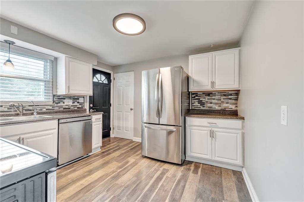 7802 Noblestown Road McDonald, PA 15057 - Photo 10 of 25