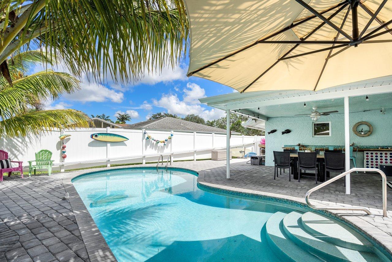 805 Southwest Salerno Road Stuart, FL 34997 - Photo 29 of 36 027-805SouthwestSalernoRoad-Stuart-FL-34