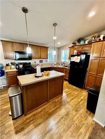 $155,000 | 675 West Oakland Avenue, Unit G2, Hemet, CA 92543