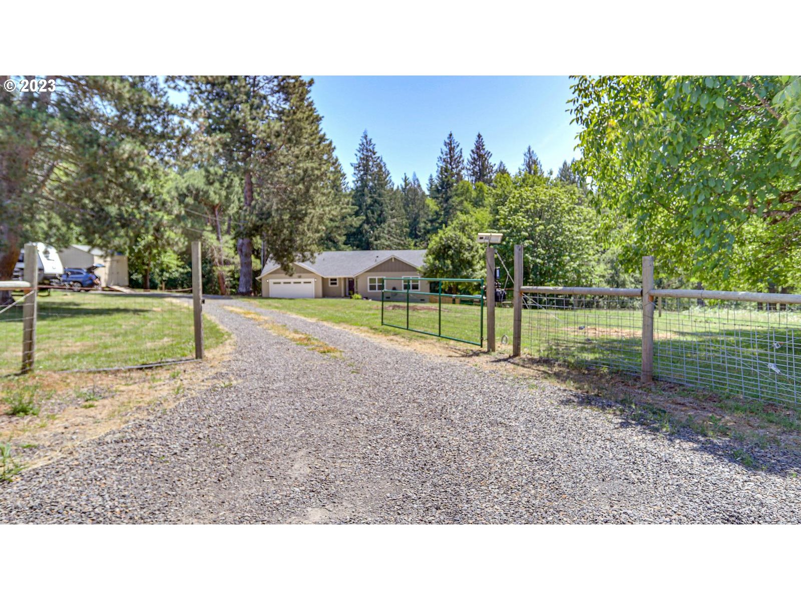 35172 Southeast Coupland Road Estacada, OR 97023 - Photo 35 of 45 Gallery Image 35