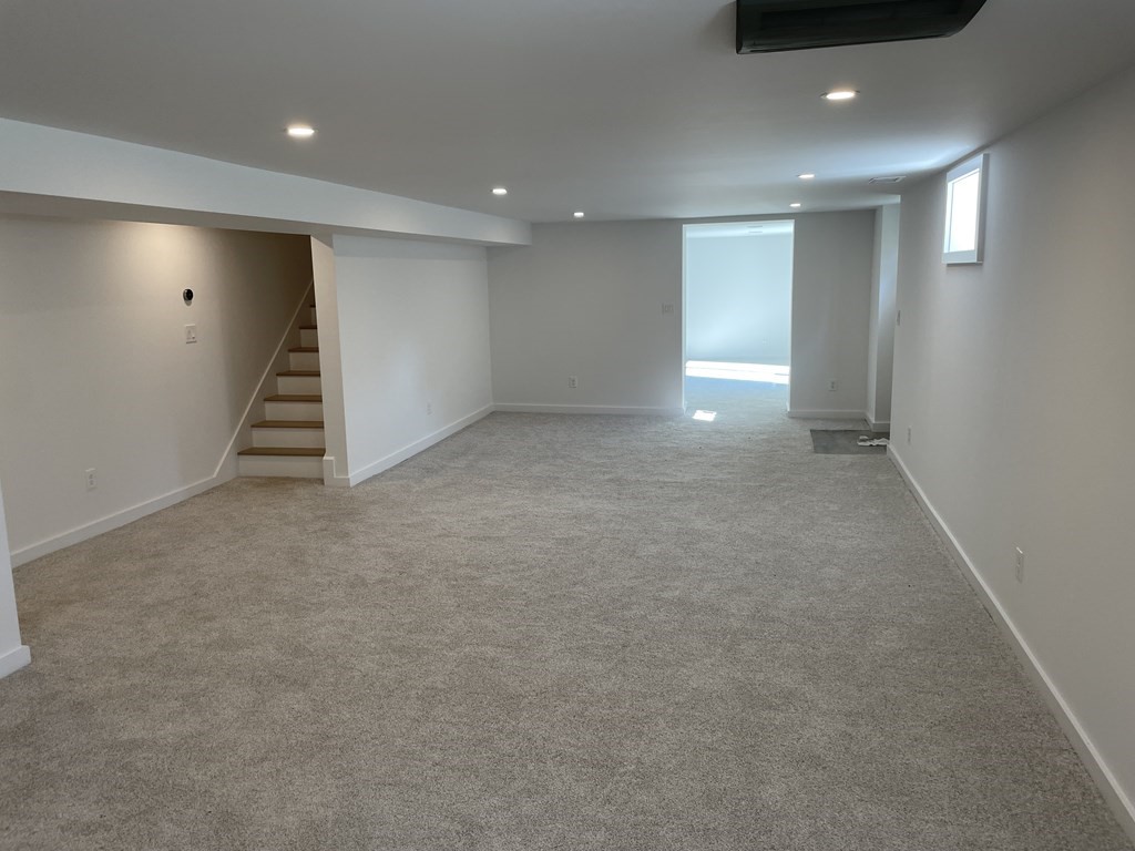 18 Shady Hill Road Weston, MA 02493 - Photo 8 of 9 Gallery Image 8