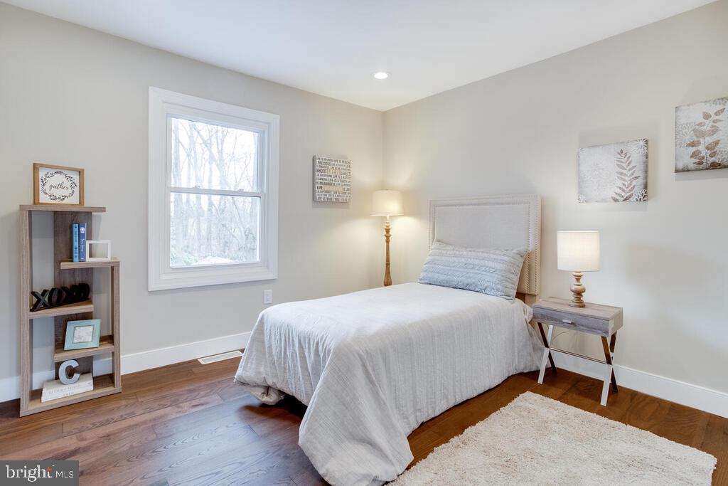 953 Fall Ridge Way Gambrills, MD 21054 - Photo 33 of 46 Bedroom #3