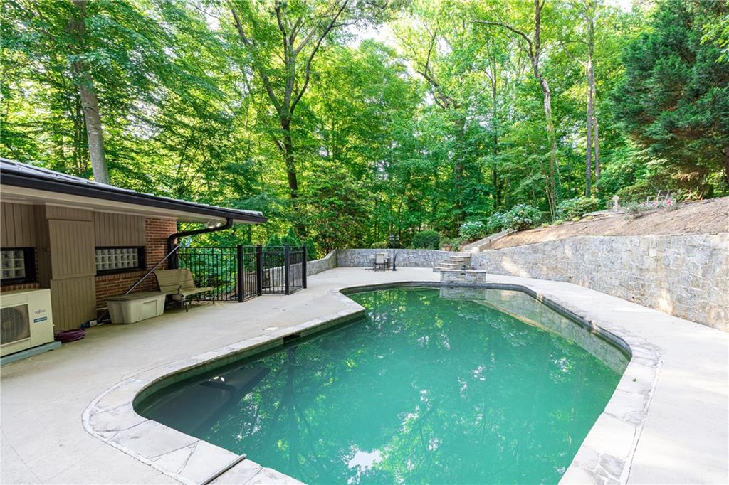 770 Kings Way Northwest Atlanta, GA 30327 - Photo 44 of 49