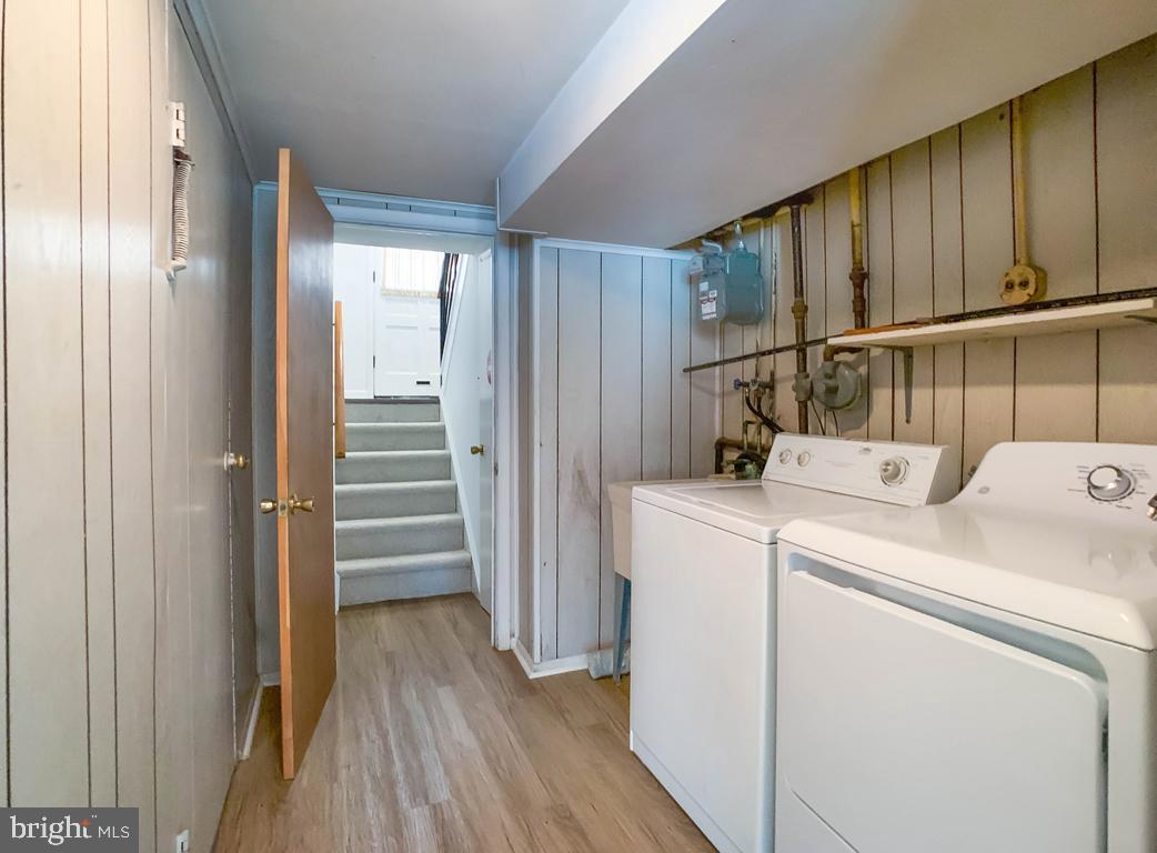 2810 Angus Road Philadelphia, PA 19114 - Photo 23 of 34