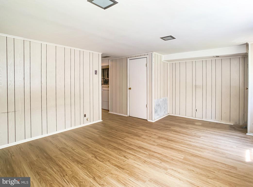 2810 Angus Road Philadelphia, PA 19114 - Photo 28 of 34