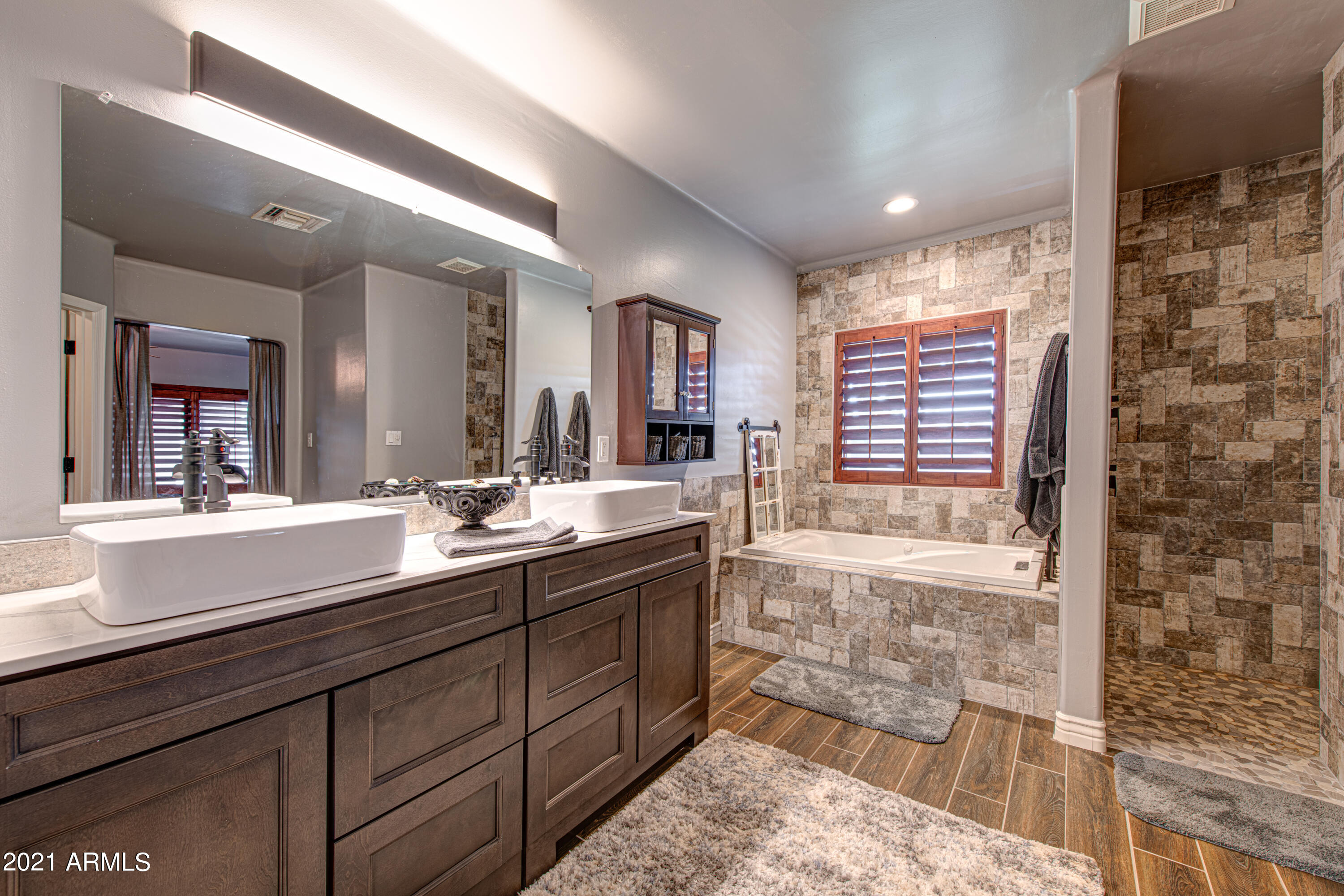 6606 North Citrus Road Waddell, AZ 85355 - Photo 35 of 48 026_Master Vanity