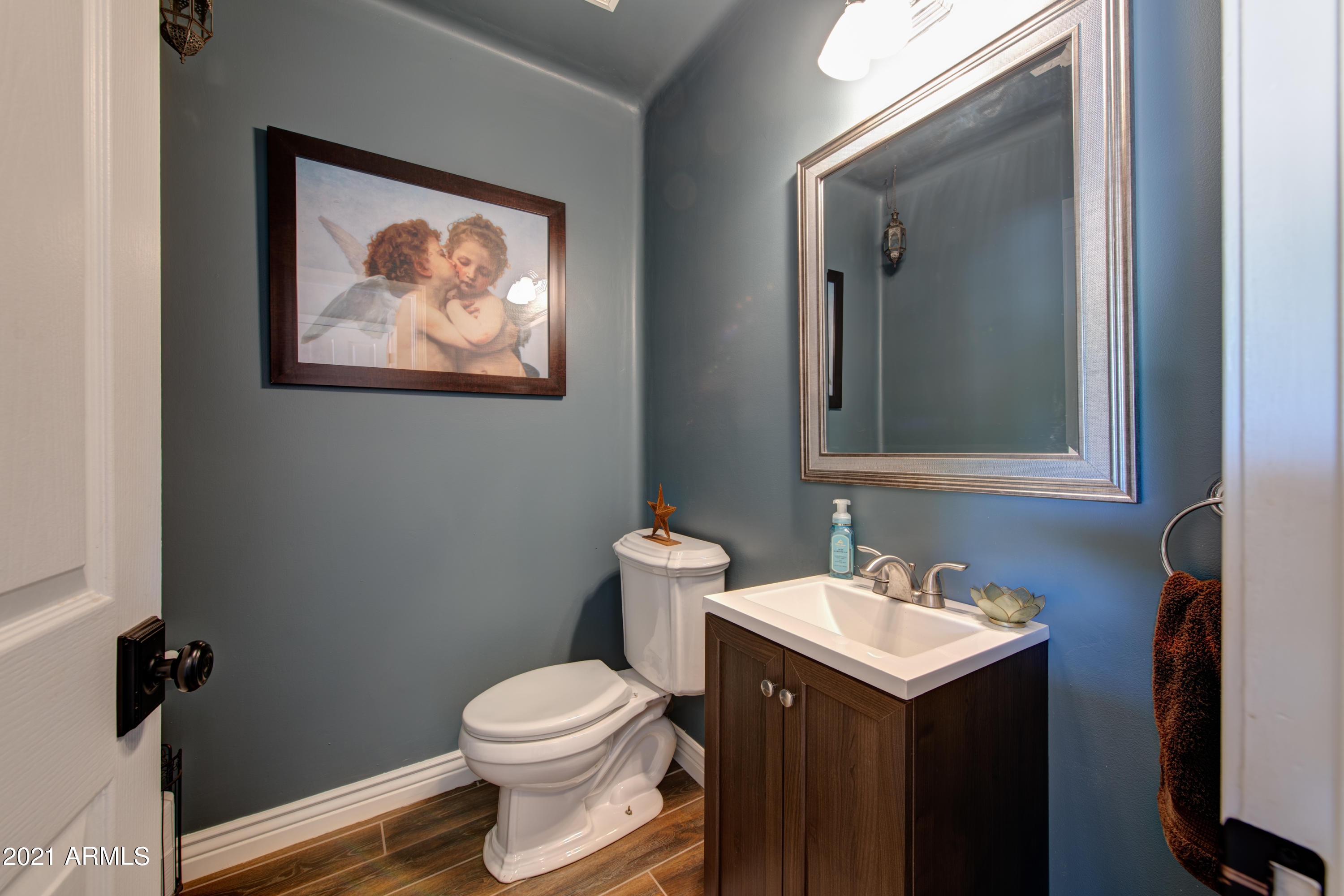 6606 North Citrus Road Waddell, AZ 85355 - Photo 10 of 48 010_Powder Room