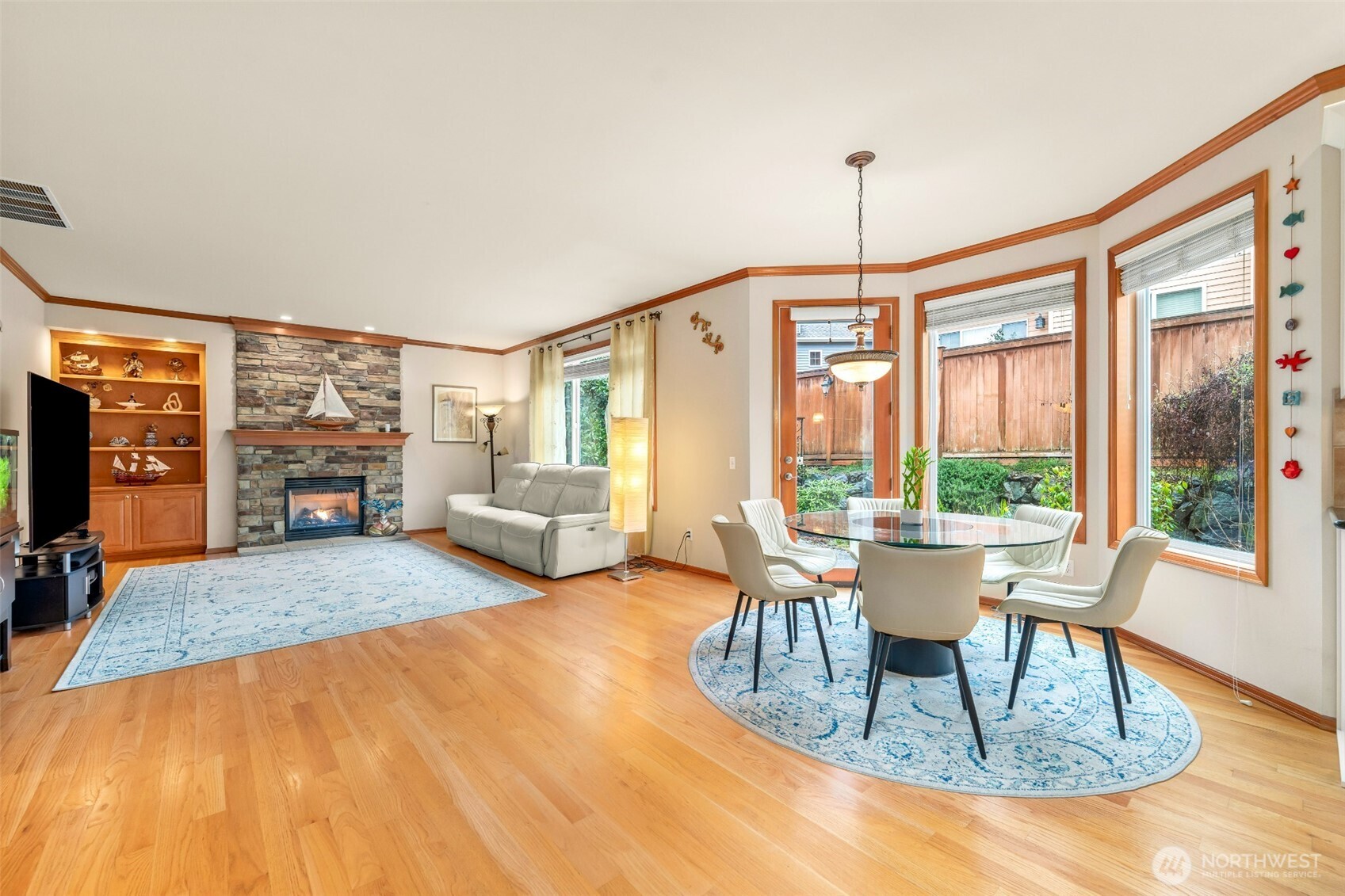 18725 35th Drive Southeast Bothell, WA 98012 - Photo 15 of 40