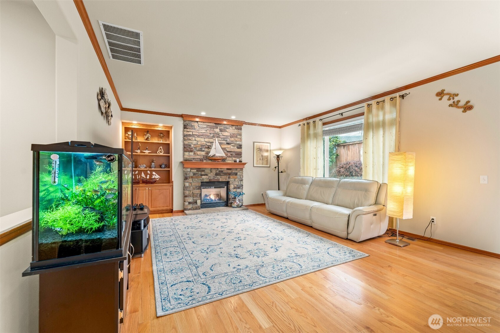 18725 35th Drive Southeast Bothell, WA 98012 - Photo 17 of 40