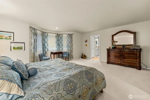 $1,560,000 | 18725 35th Drive Southeast, Bothell, WA 98012