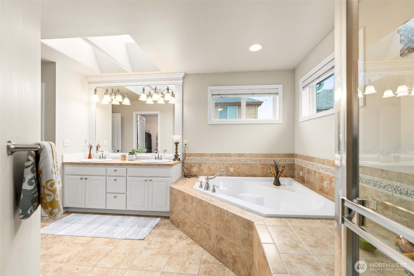 18725 35th Drive Southeast Bothell, WA 98012 - Photo 25 of 40