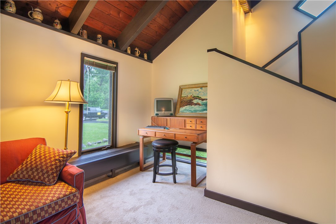 2 Meeting House Road Lincoln, RI 02865 - Photo 11 of 50