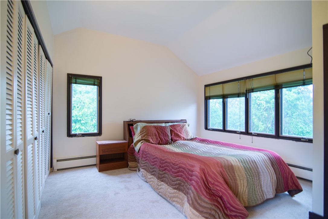 2 Meeting House Road Lincoln, RI 02865 - Photo 38 of 50