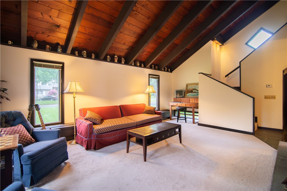 2 Meeting House Road Lincoln, RI 02865 - Photo 5 of 50