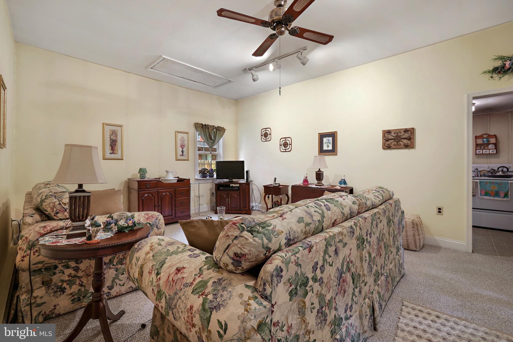356 Hall Road Crownsville, MD 21032 - Photo 6 of 31 Gallery Image 6