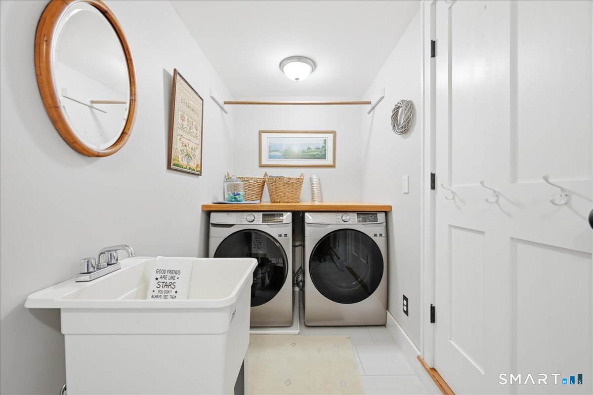 65 Prospect Hill Road Groton, CT 06340 - Photo 28 of 40
