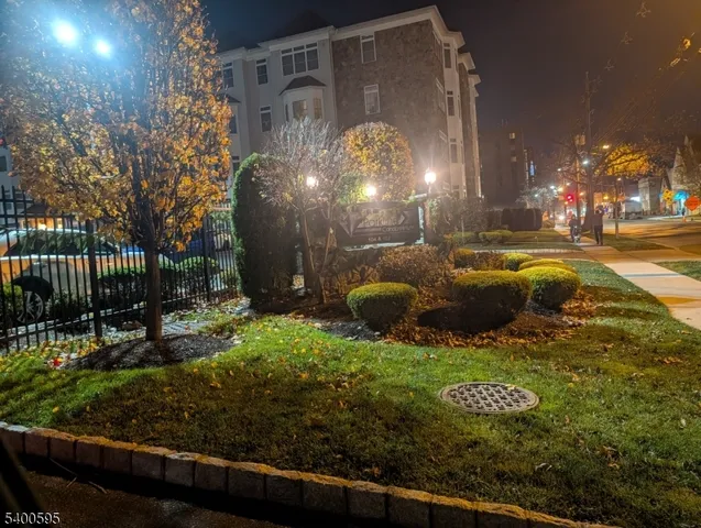 $2,500 | 104 East Elizabeth Avenue, Unit 308, Linden, NJ 07036