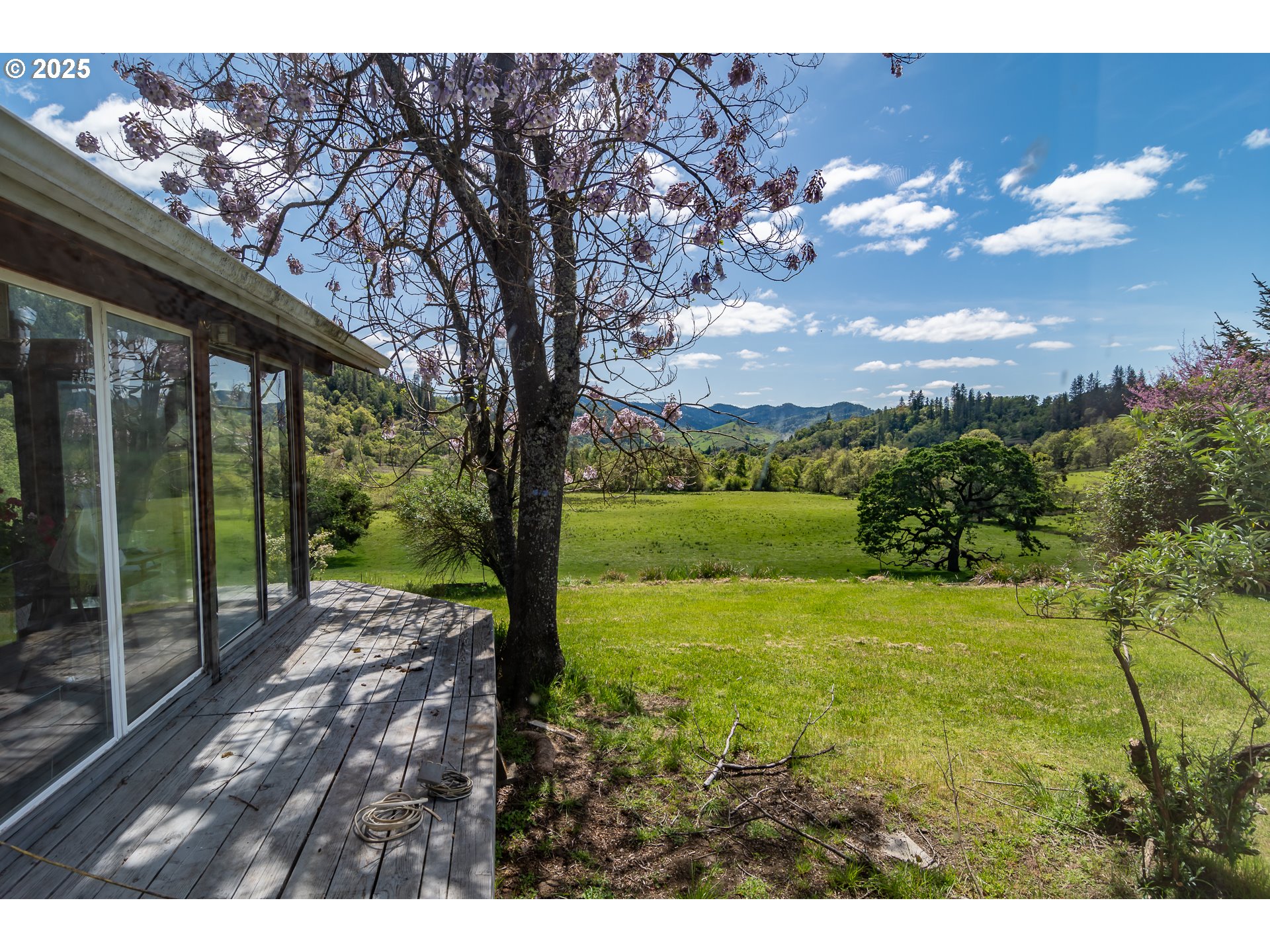 1360 Sunshine Road Roseburg, OR 97470 - Photo 32 of 41 Gallery Image 32