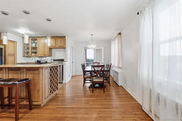 $295,000 | 495 Odell Avenue, Unit 8B, Yonkers, NY 10703