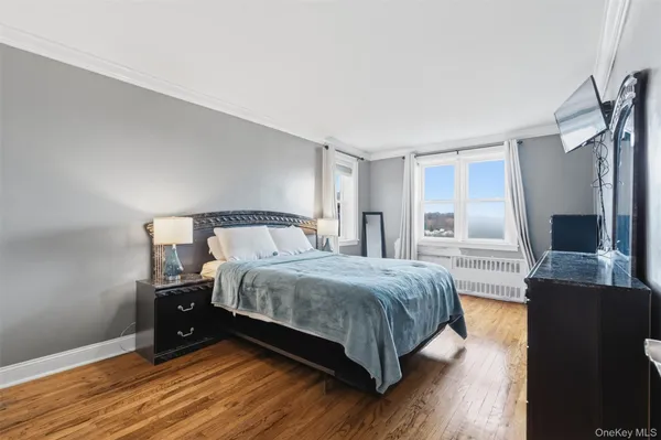 $295,000 | 495 Odell Avenue, Unit 8B, Yonkers, NY 10703