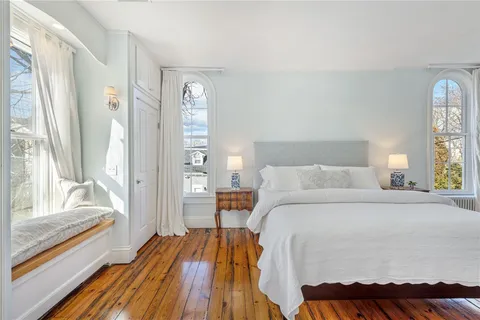 $55,000 | 100 Coggeshall Avenue, Newport, RI 02840