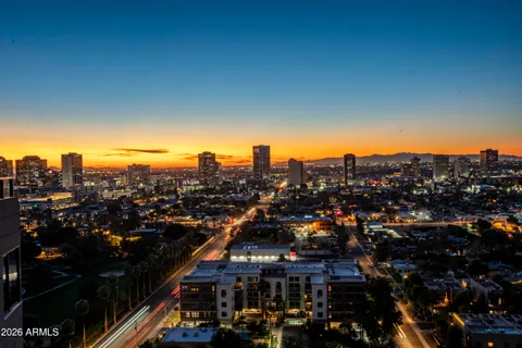 $2,000,000 | 1040 East Osborn Road, Unit 1902, Phoenix, AZ 85014