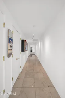 $2,000,000 | 1040 East Osborn Road, Unit 1902, Phoenix, AZ 85014