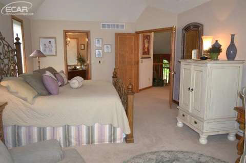1122 Kings Carriage Road Grand Blanc, MI 48439 - Photo 34 of 46 20422995-33.JPG