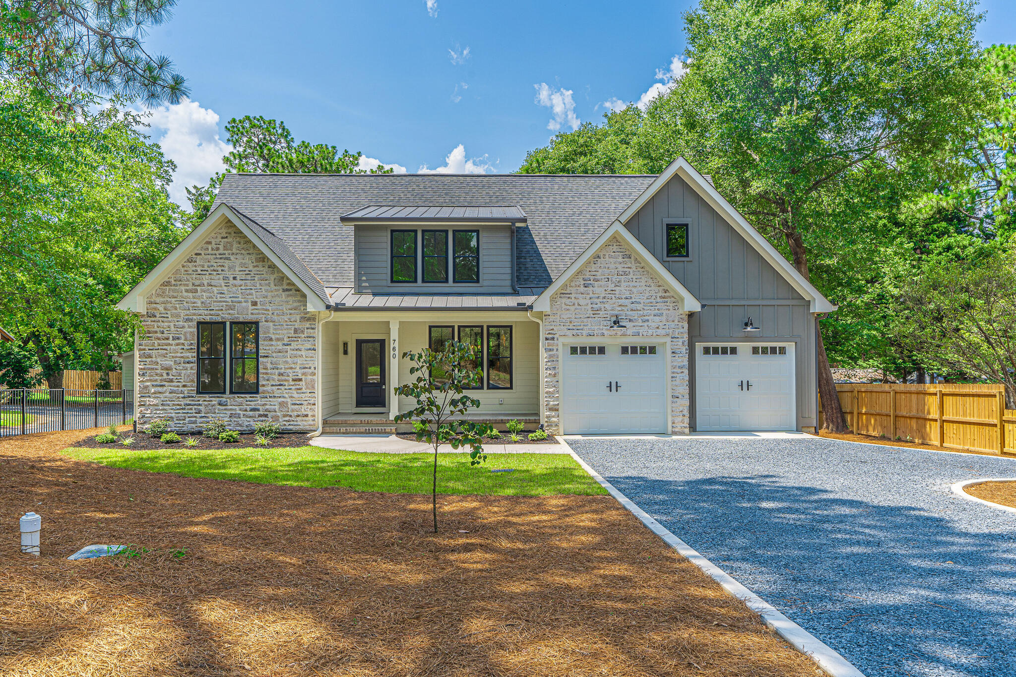 760 N Ridge-94