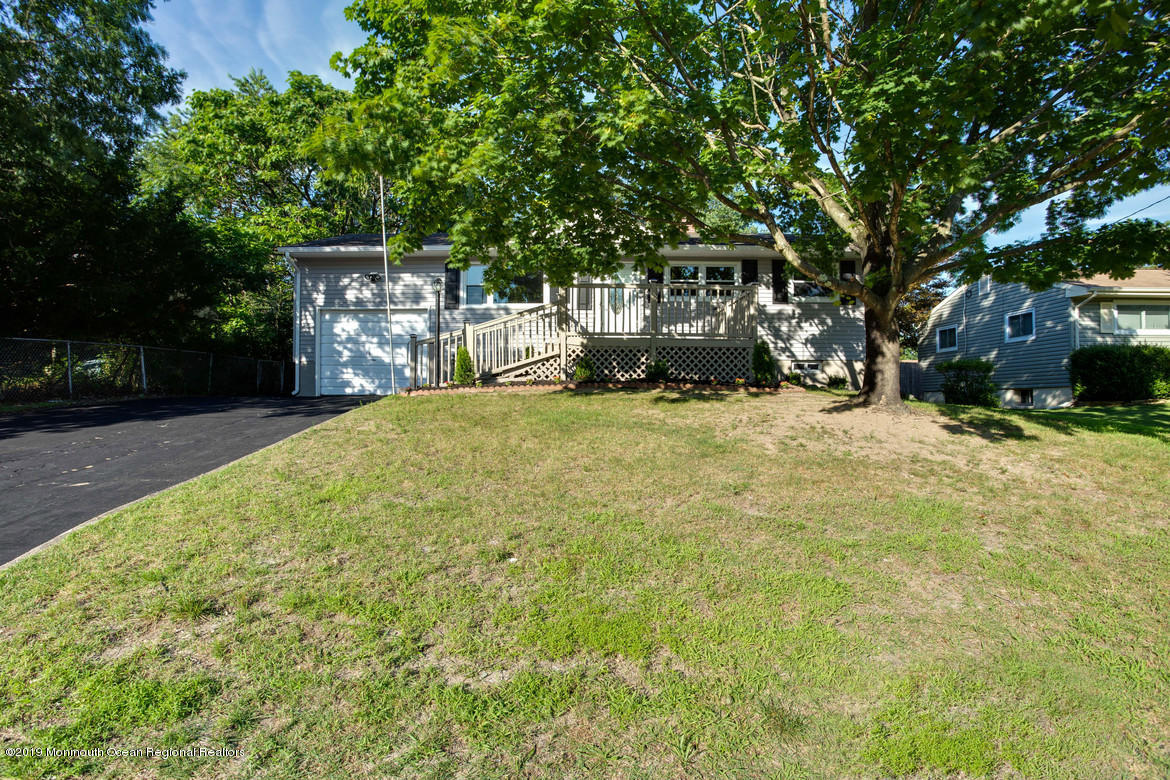 36 Adelphi Road Toms River, NJ 08757 - Photo 2 of 19 02Front_Exterior