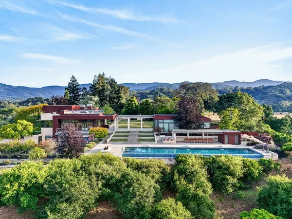 $18,998,000 | 22525 Rolling Hills Road, Saratoga, CA 95070