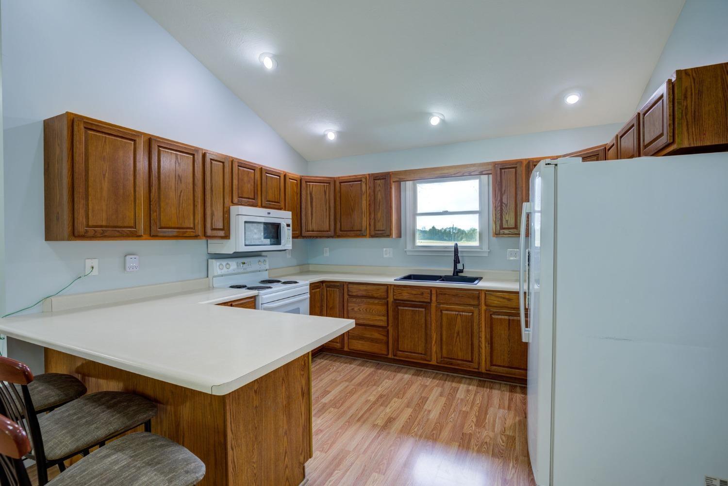 4004 Pansy Road Clarksville, OH 45113 - Photo 9 of 38