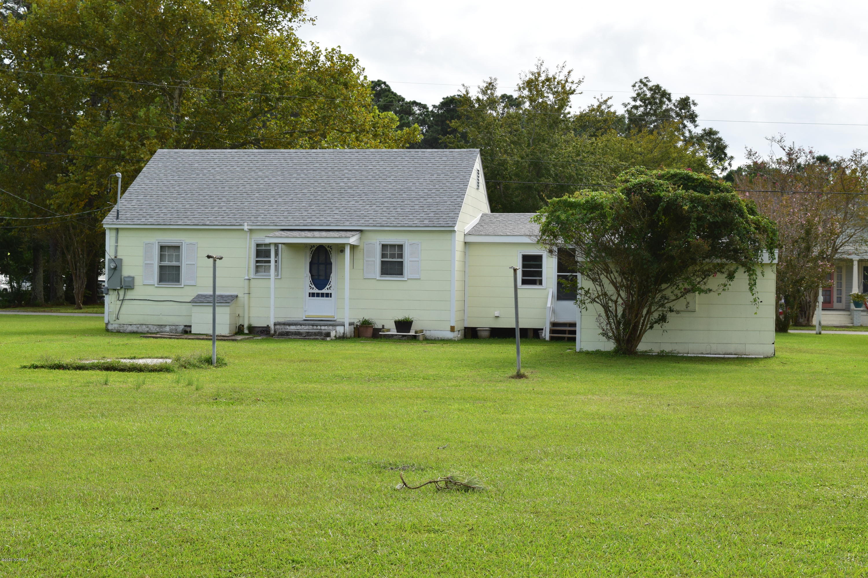 130 Star Church Road Marshallberg, NC 28553 - Photo 7 of 27 Back