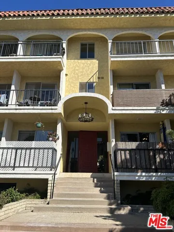 $4,500 | 1033 6th Street, Unit 105, Santa Monica, CA 90403