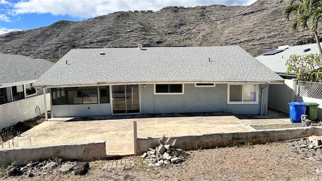 $1,065,000 | 1315 Kaeleku Street, Honolulu, HI 96825