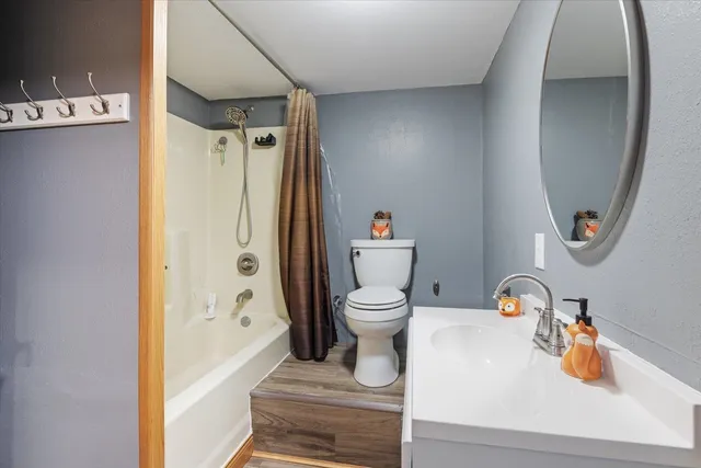 $499,900 | 4017 Highway 25, Mountain Iron, MN 55768