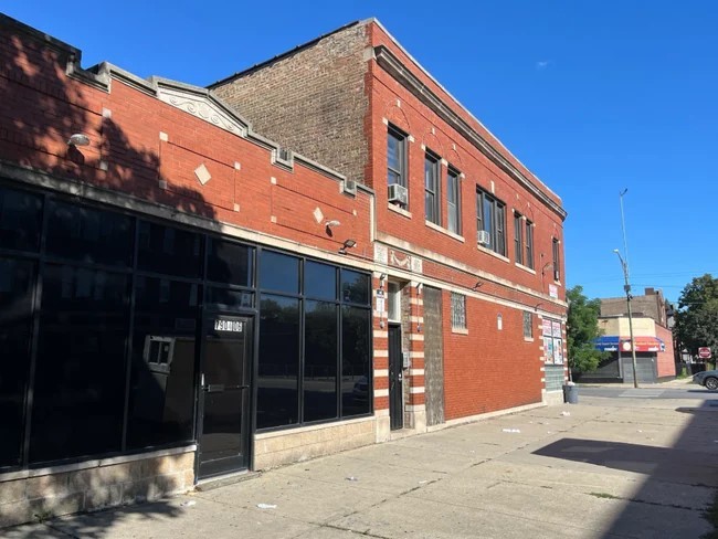 7900 South Drexel Avenue Chicago, IL 60619 - Photo 3 of 6