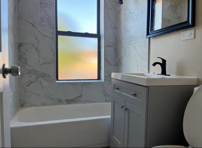 7900 South Drexel Avenue Chicago, IL 60619 - Photo 5 of 6