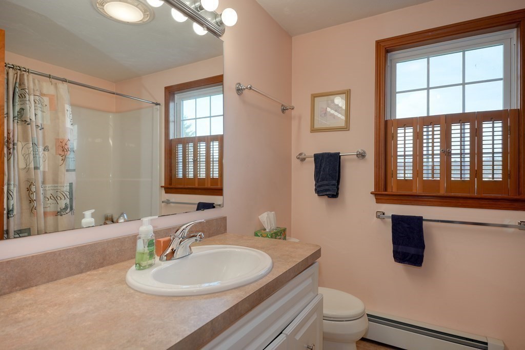 3 Jonathan Circle Rutland, MA 01543 - Photo 28 of 41 Gallery Image 28
