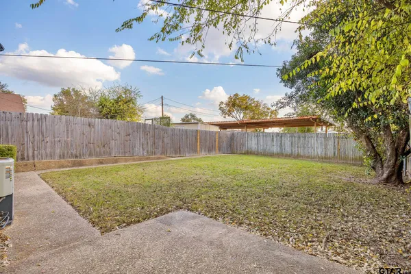 $345,000 | 418 Boyd Lane, Tyler, TX 75703