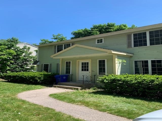 843-845 Mammoth Road Manchester, NH 03104 - Photo 2 of 5