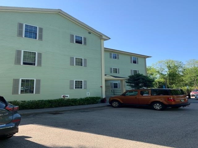 843-845 Mammoth Road Manchester, NH 03104 - Photo 5 of 5