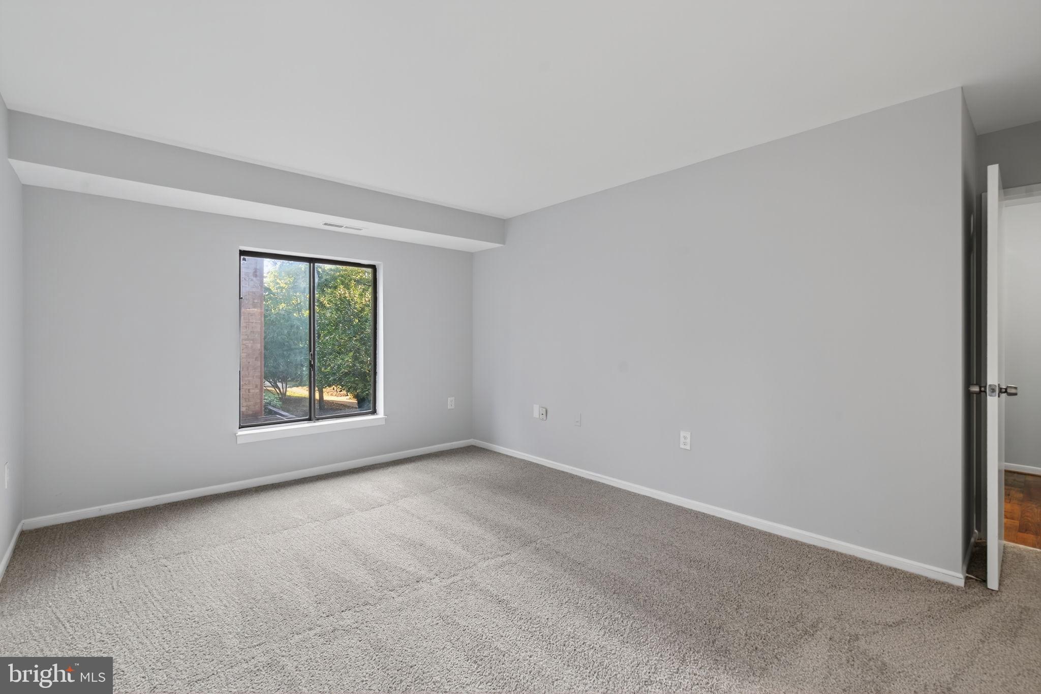 10006 Stedwick Road, Unit 204 Gaithersburg, MD 20886 - Photo 15 of 29 Primary Bed