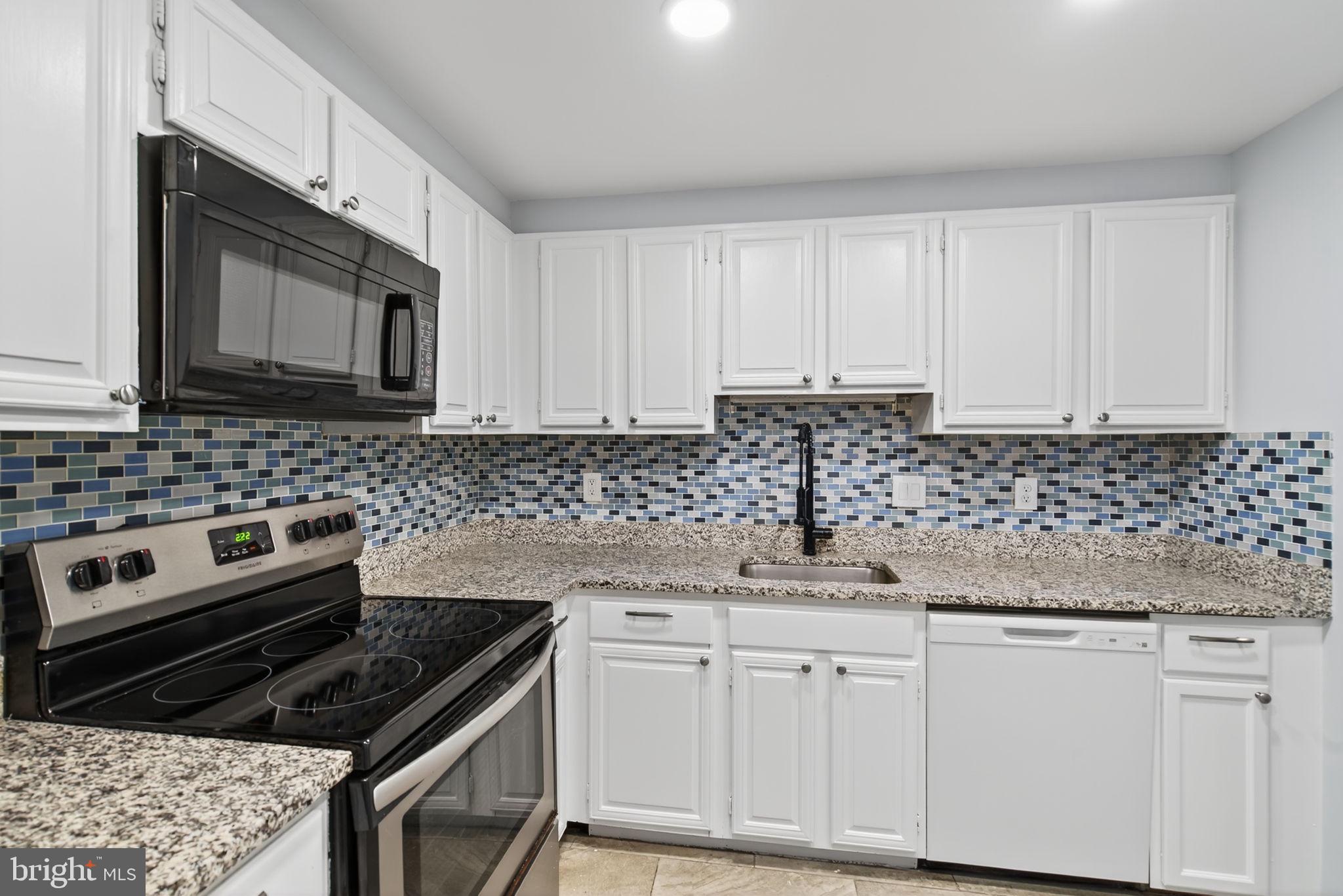 10006 Stedwick Road, Unit 204 Gaithersburg, MD 20886 - Photo 3 of 29