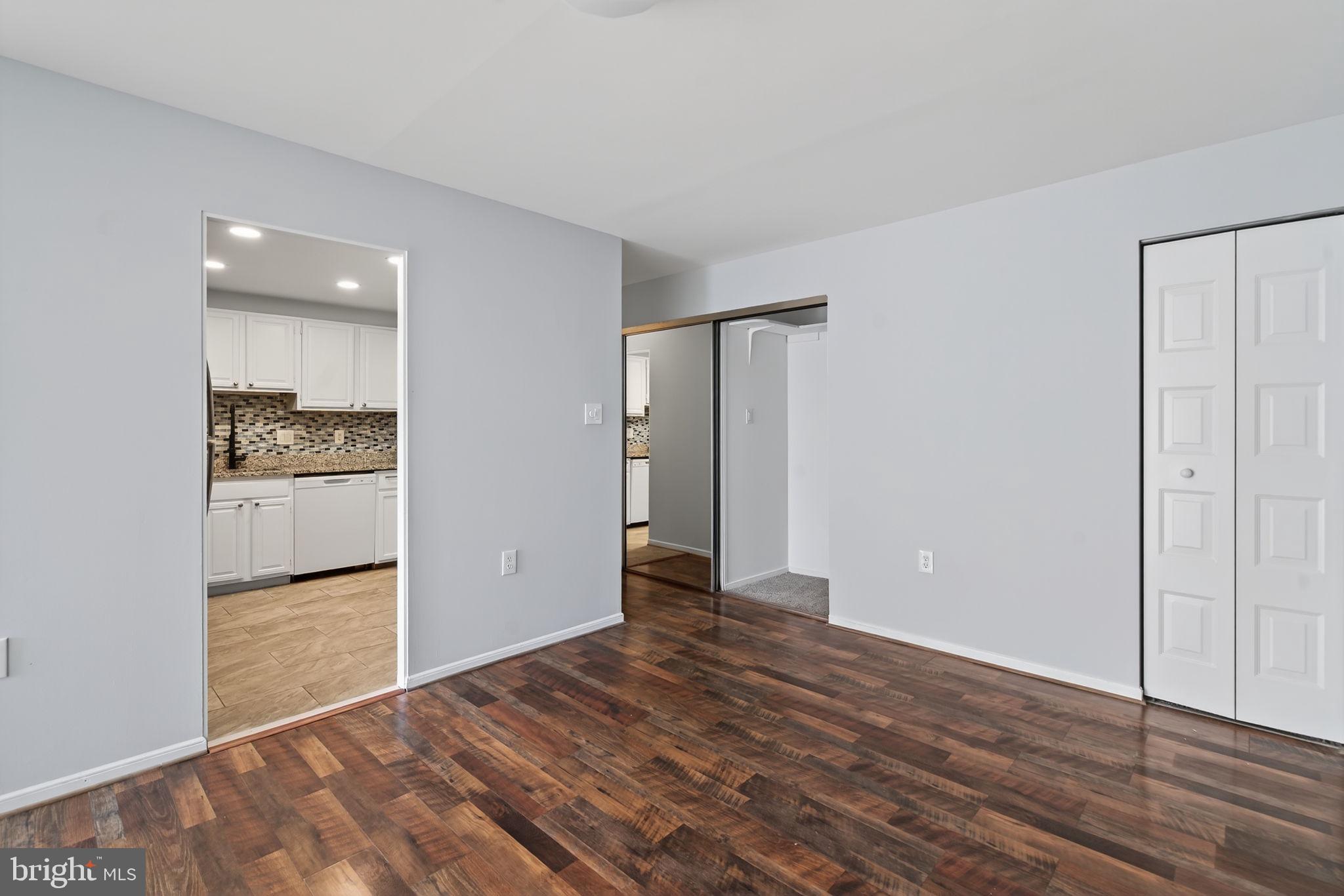 10006 Stedwick Road, Unit 204 Gaithersburg, MD 20886 - Photo 5 of 29