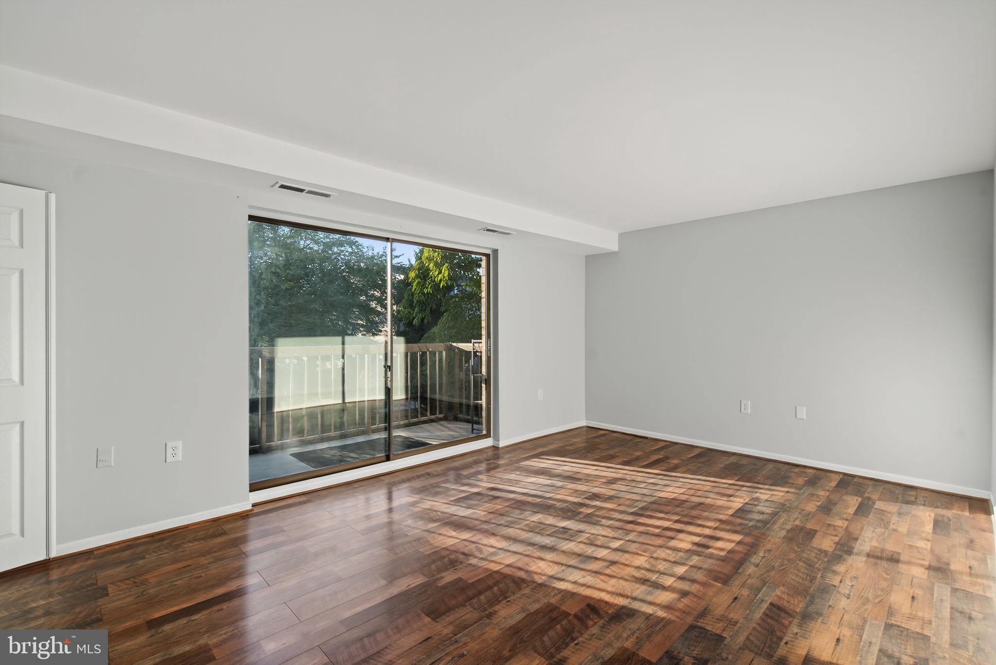 10006 Stedwick Road, Unit 204 Gaithersburg, MD 20886 - Photo 6 of 29