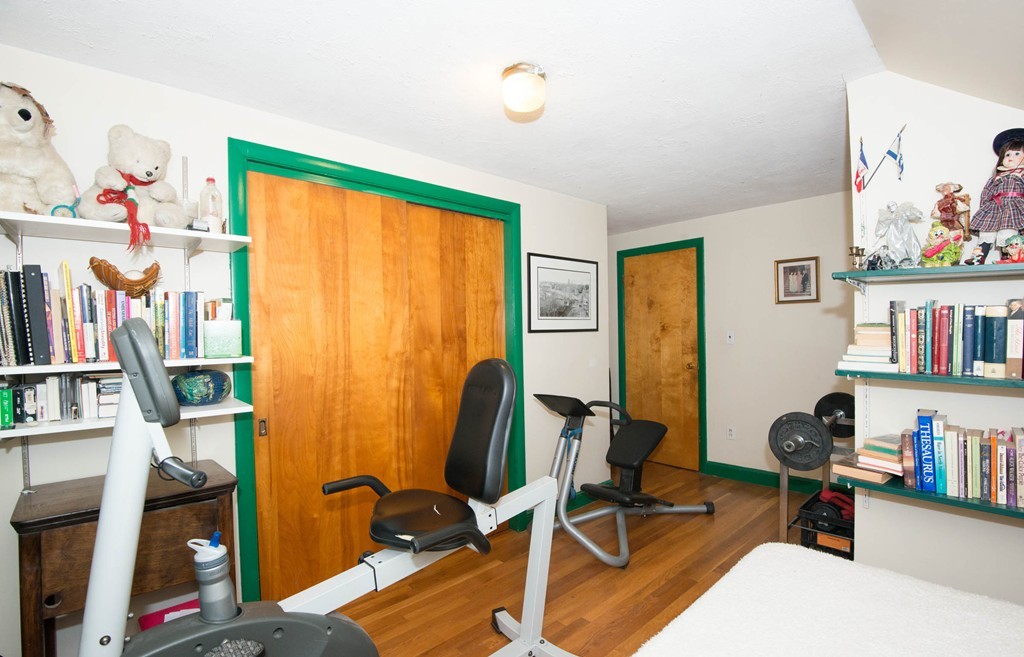 3 Pine Hill Road Swampscott, MA 01907 - Photo 20 of 29 Gallery Image 20