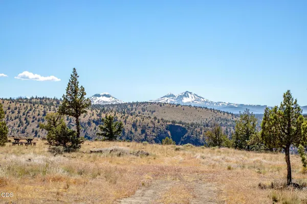 $389,900 | 0 Southwest Dove Road, Unit LOT 42, Terrebonne, OR 97760