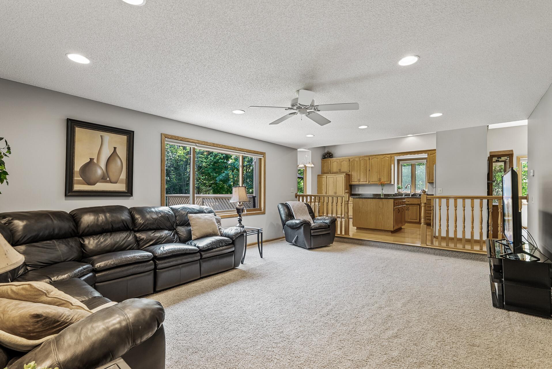 13584 Aspen Drive Rogers, MN 55374 - Photo 11 of 63